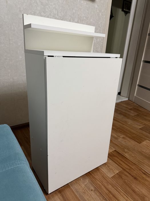 Маникюрный стол. Раскладной