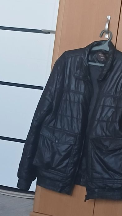 Продам новую куртку размер 50, 52
