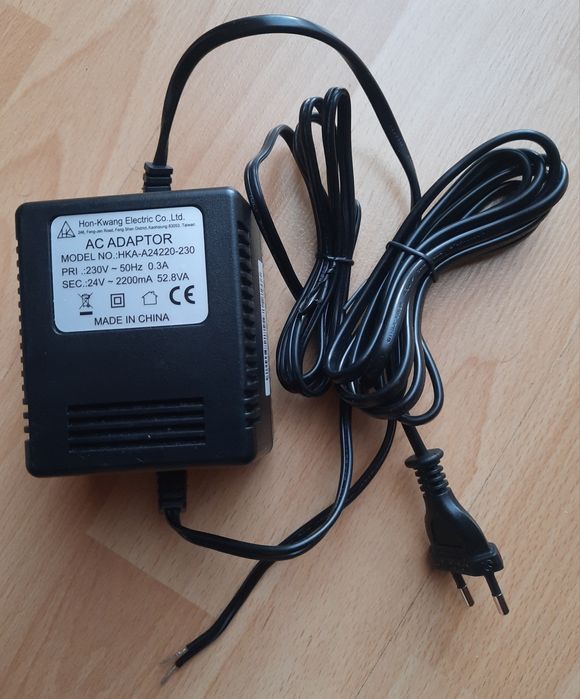 Vand alimentatoare 5V,  9V, 12V, 24V, 48V, 51V 52V si  54V