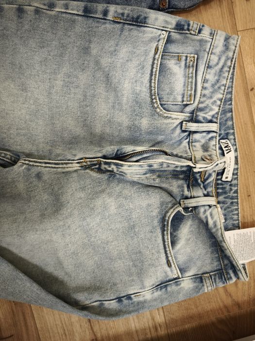 Дънки Зара  размер 40
