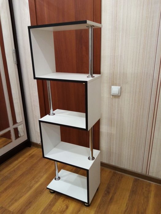 Продам   стеллаж-стойка, "помощник" для мастера