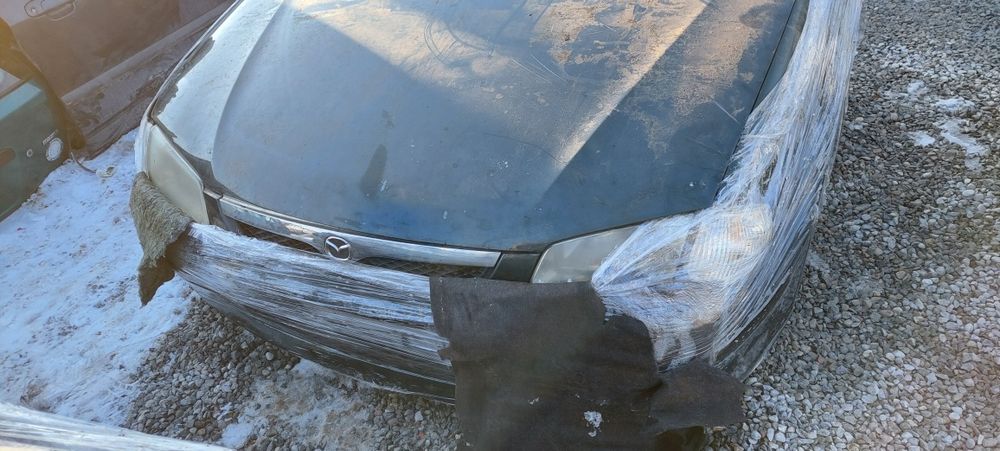 Мазда премаси 1999