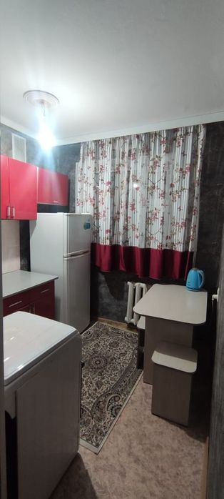 Продам 2 ком квартиру в центре