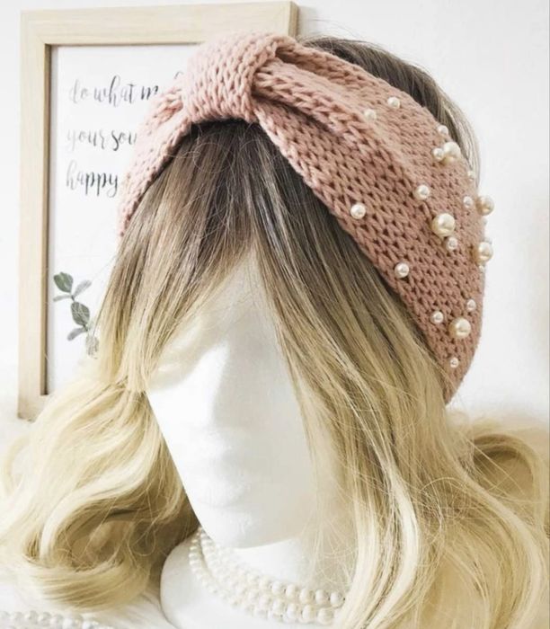 Bentita impletita cu perle