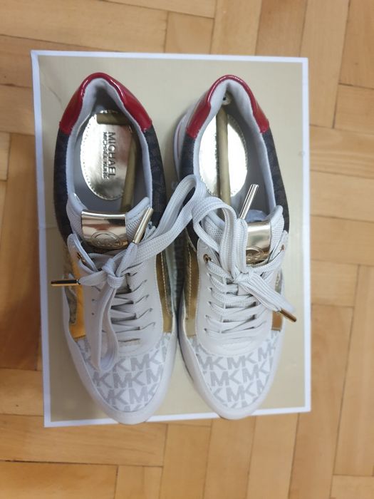 Michael Kors Maddy trainer 37 номер