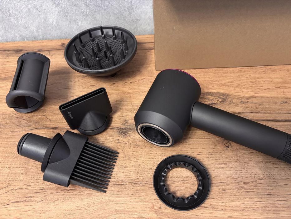 Фен Dyson Supersonic HD07