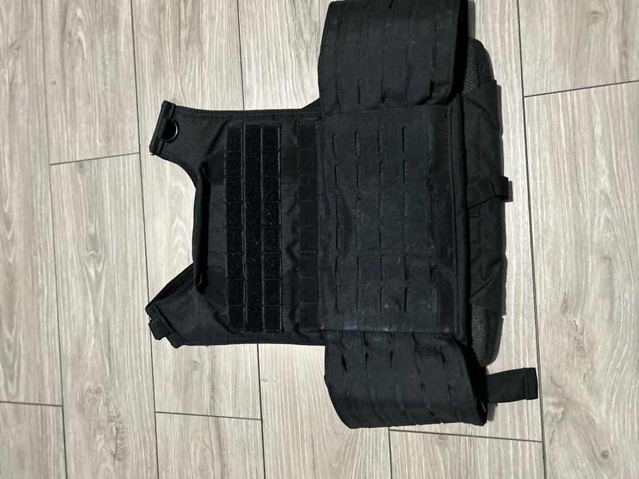 Тактическа жилетка Mil-tech.