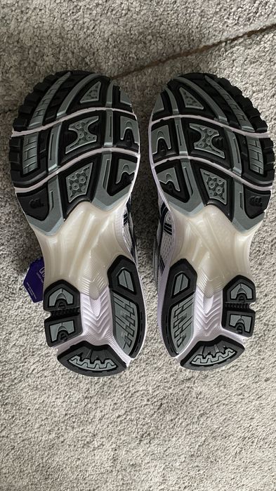 Papuci Asics Gel Kayano 14