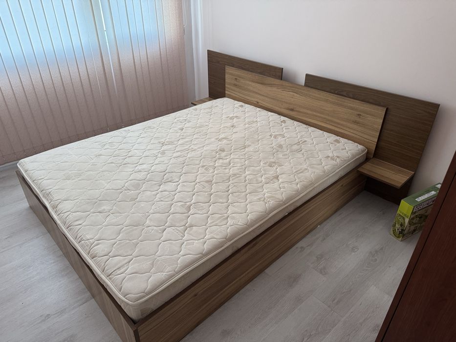 Продава се спалня