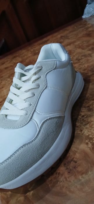 Кроссовки от бренда 'JUST'