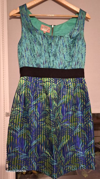 Rochie marimea 6