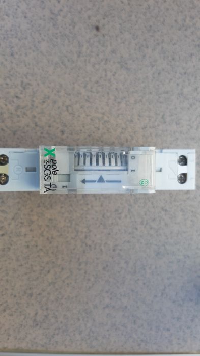 Vănd siguranțe electrice