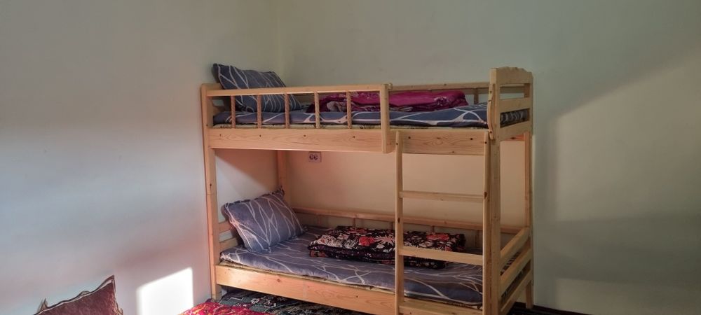 Двухъярусный кровать в отличном состоянии б/у