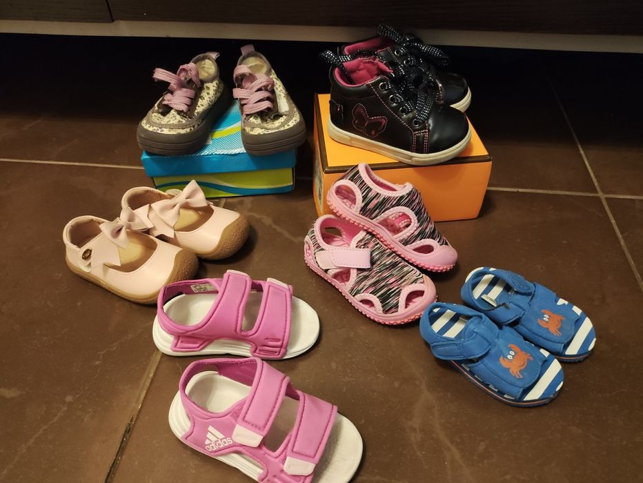 Обувь для девочки 21-23 размер