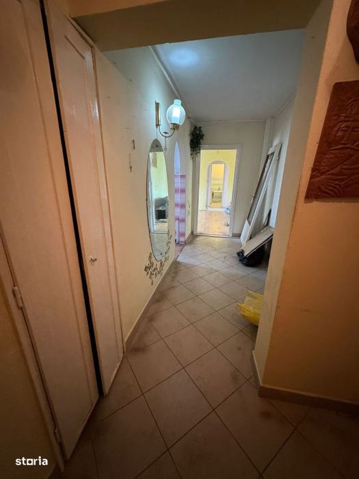 Apartament 3 camere – 67 mp, semidecomandat – Mic. 16, Str. Astro