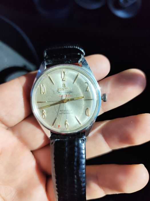 Ceas Atlantic .   Funcțional