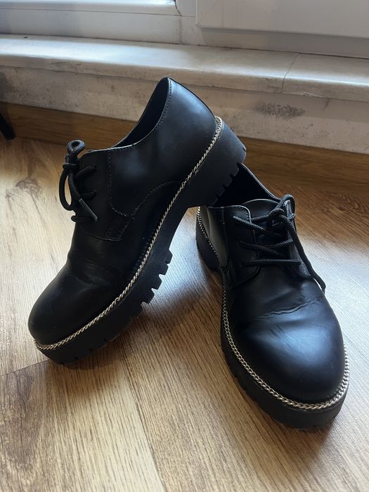 Дамски обувки Pull&Bear / лоуфъри