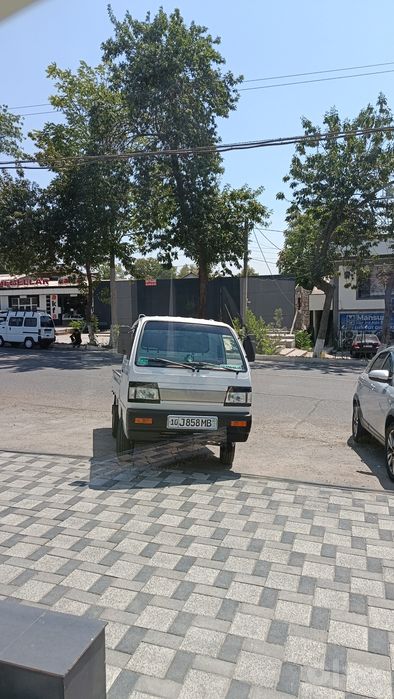 Лабо такси хизмати  Алмалык Ташкент Узбекистан