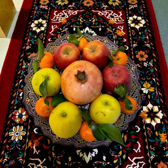 Dekorativ milliy lagan