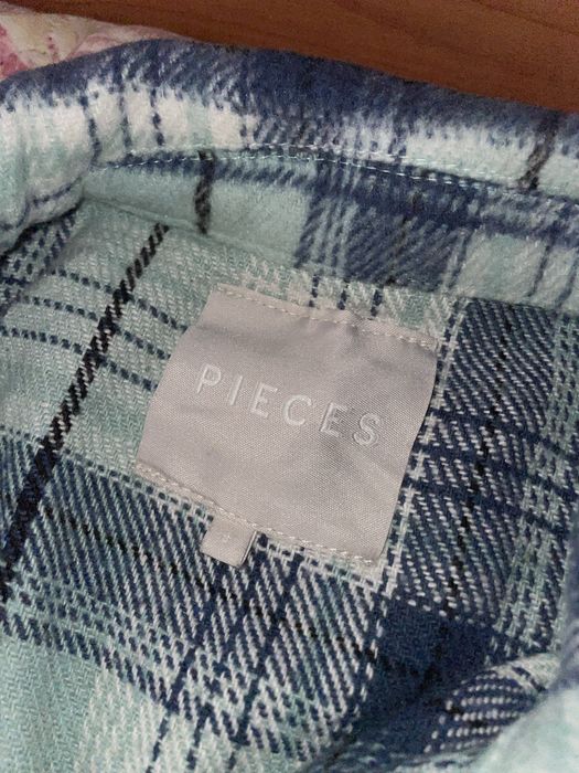 Карирана върхна риза