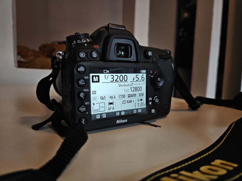 Aparat foto DSLR Nikon D7200 | 28141 cadre