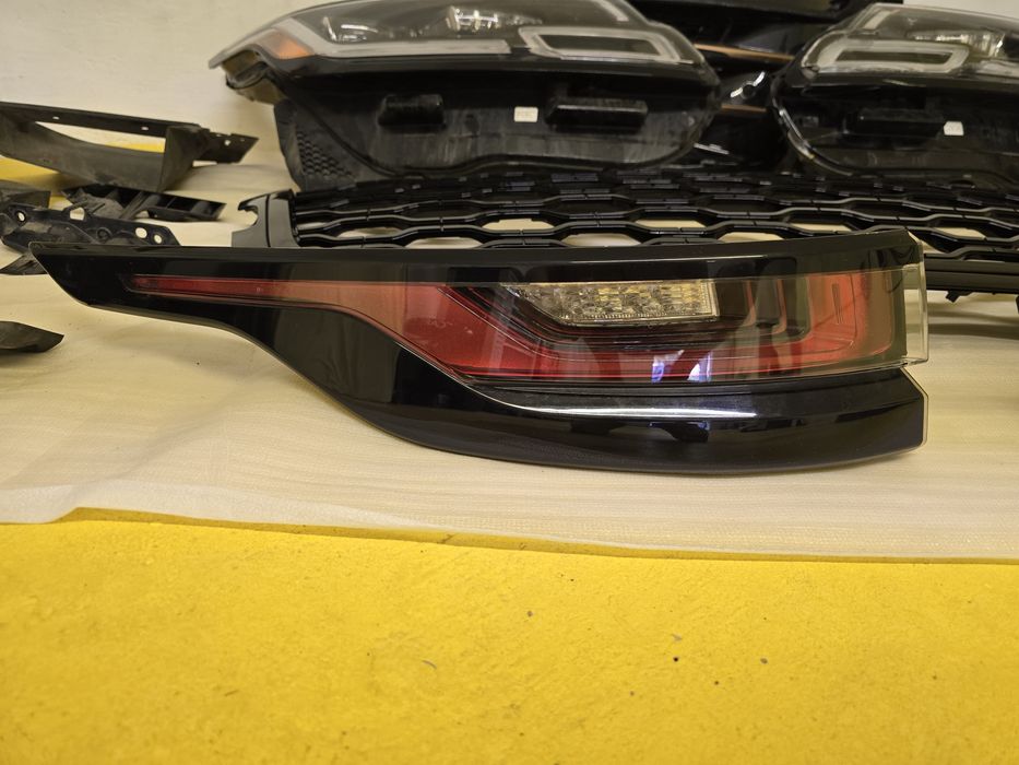 Range Rover Velar части фар стоп решетка