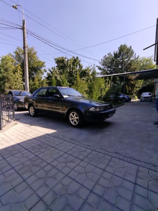 Toyota, Carina 2