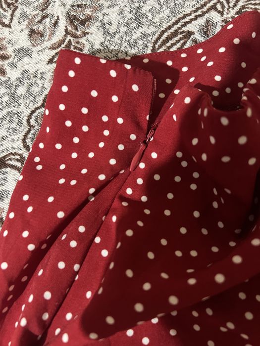 Дамска къса червена пола