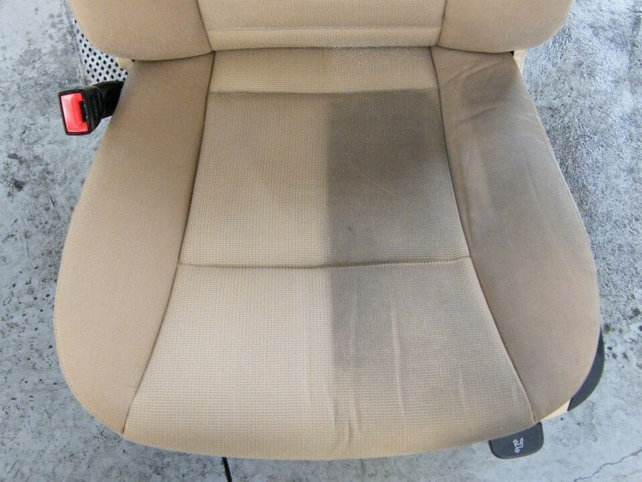 Качественная полная и частичная химчистка салона вашего автомобиля.