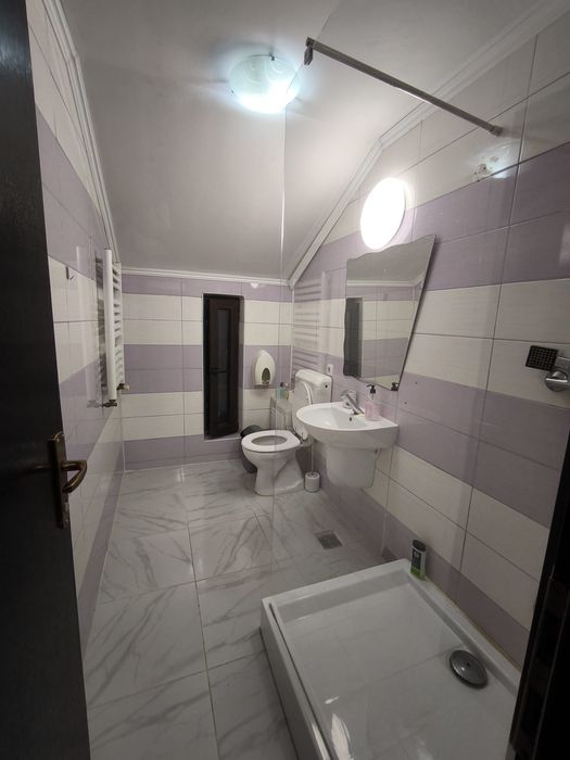 Garsoniera de închiriat în regim hotelier