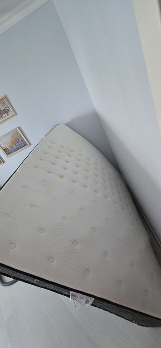 Продам б/у матрас