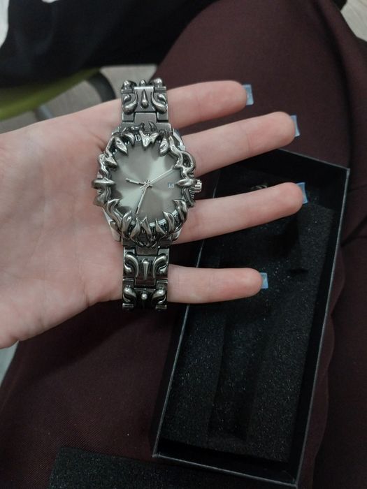 Часы Alabaster, хорошего качества, носились 1 раз