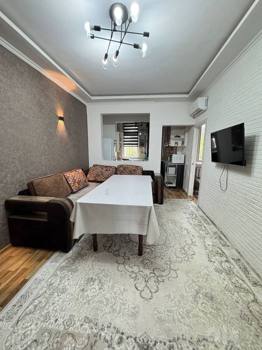 Сдается 2/4/4 на мв.Феруза