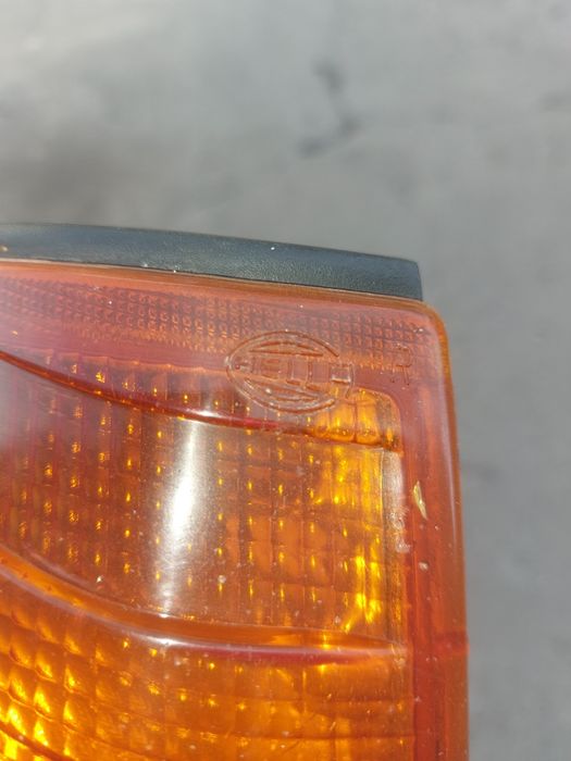 Поворотник на мерседес