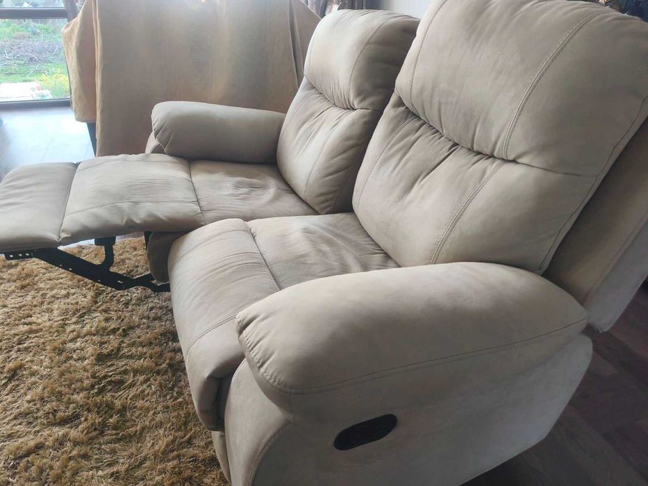 Продавам диван двойка