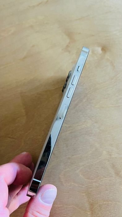Продам iPhone 13 Pro max
