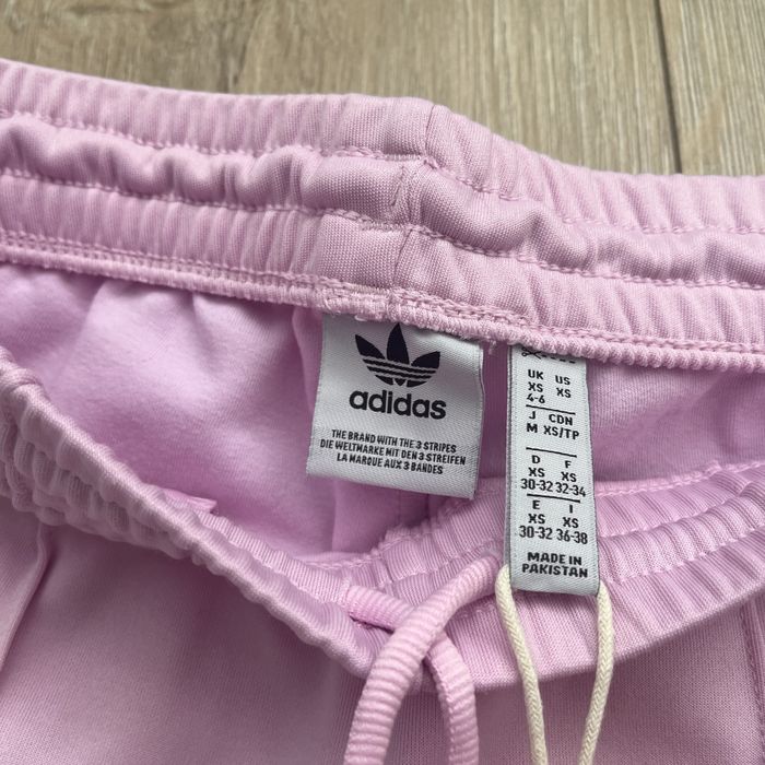 Pantaloni Adidas SST Roz