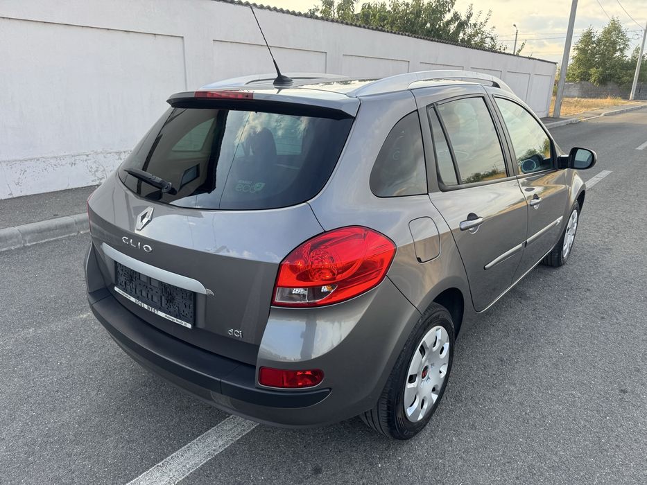 RENAULT Clio 2012 — imagine 4