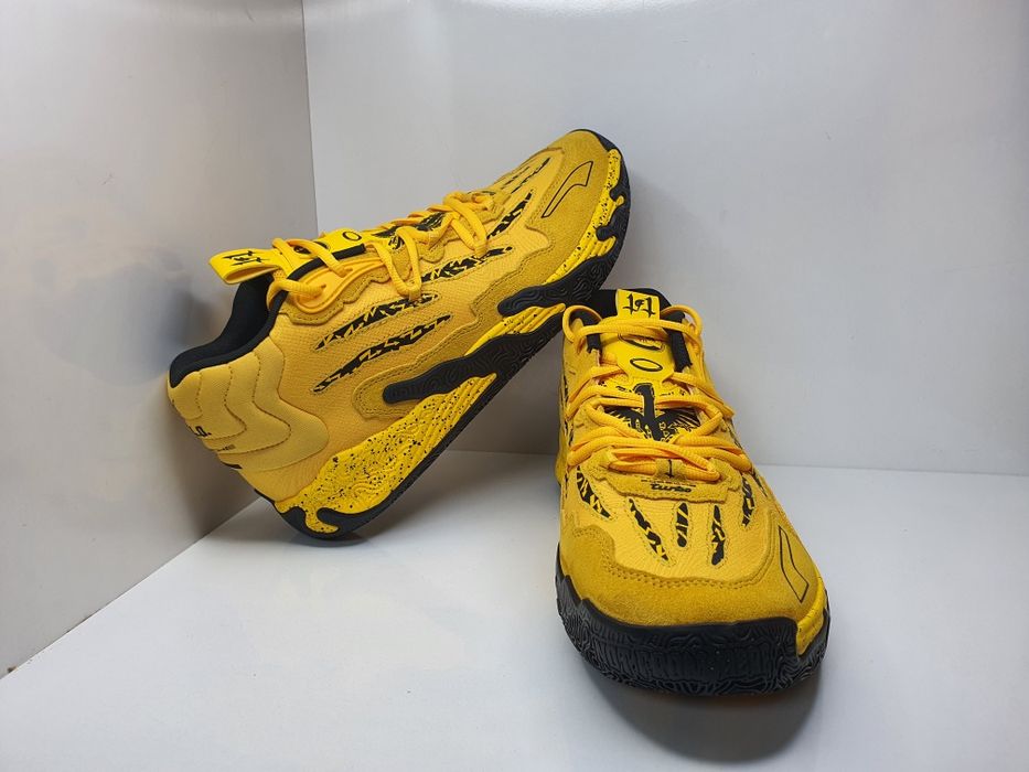 Puma Mello Ball 03 X Porsche 

Чисто нови с кутия. 

Размер 44.5 стелк