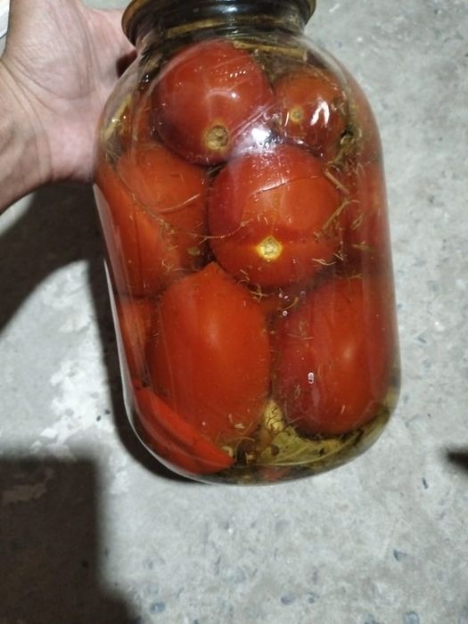 Салат банка,сецебели, соленные огурцы, огурцы в томатном соке,