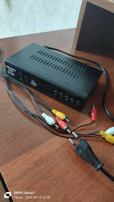 цифрлық эфирлік телеарналарды көруге арналған DVB-