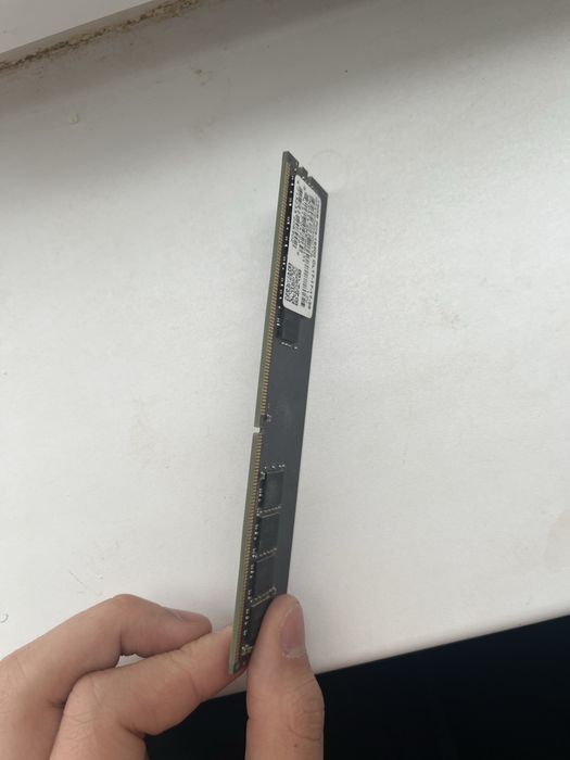 Оперативка на 16гб.2400