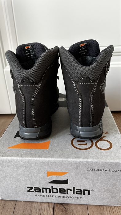 Трекинговые ботинки Zamberlan