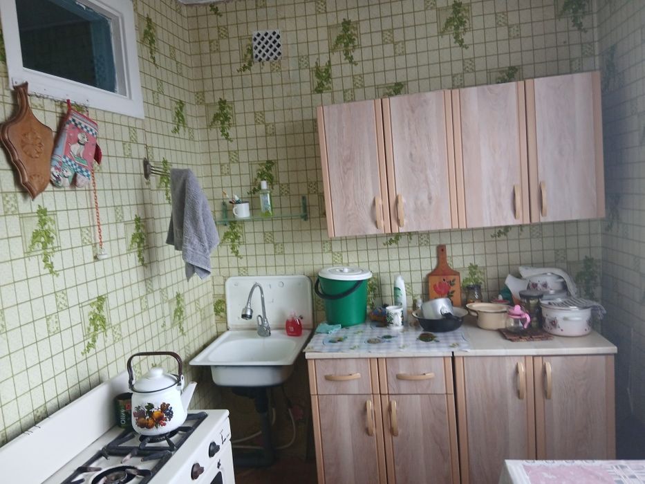 Продам полуторную квартиру