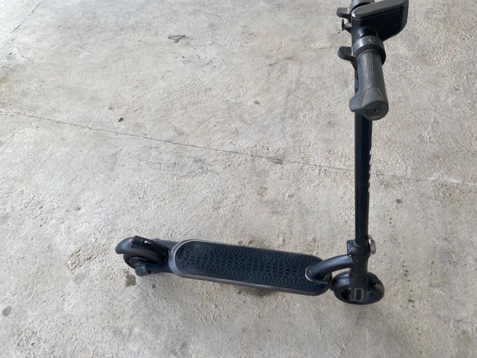 Электро самокат Triibe