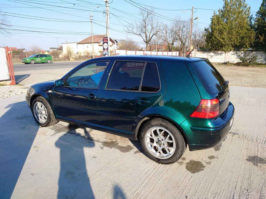 VW Golf 4 – 1.8 20V, 4Motion, GPL, Piele, Vopsea Cameleon.