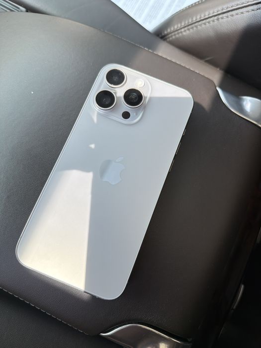 iPhone 15 Pro Max