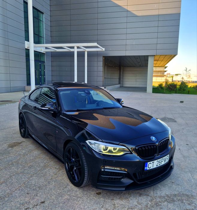 BMW M235i an 2015