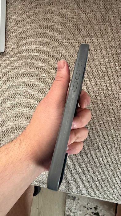 Husa Apple iPhone 16 Pro Max