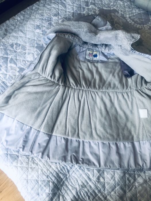 Продам куртку на девочку зима